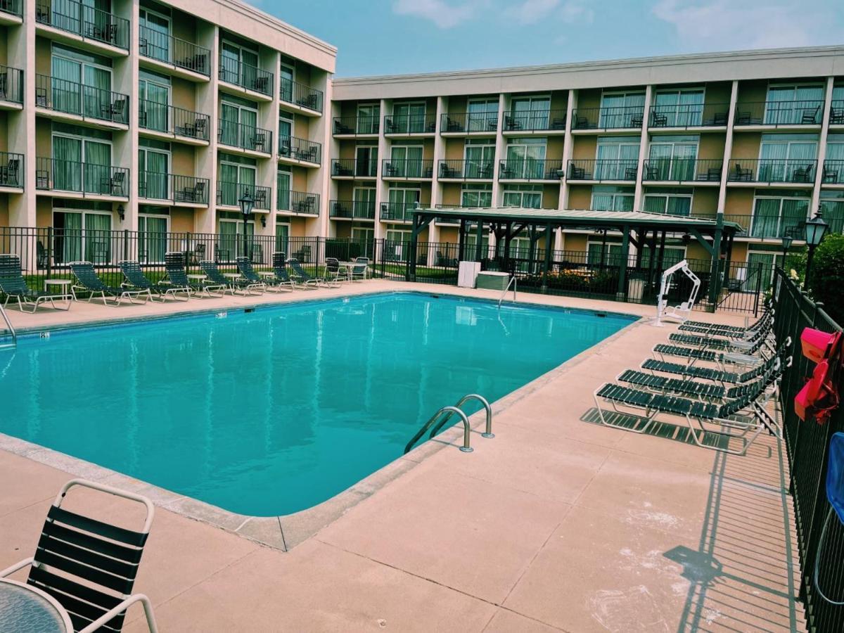 מלון Wyndham Garden ורשה מראה חיצוני תמונה